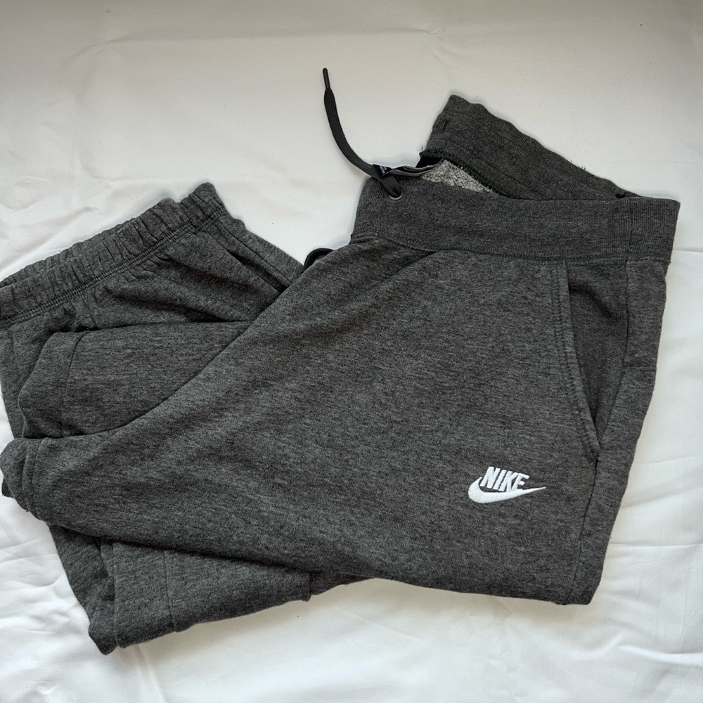 Nike Sweatpants